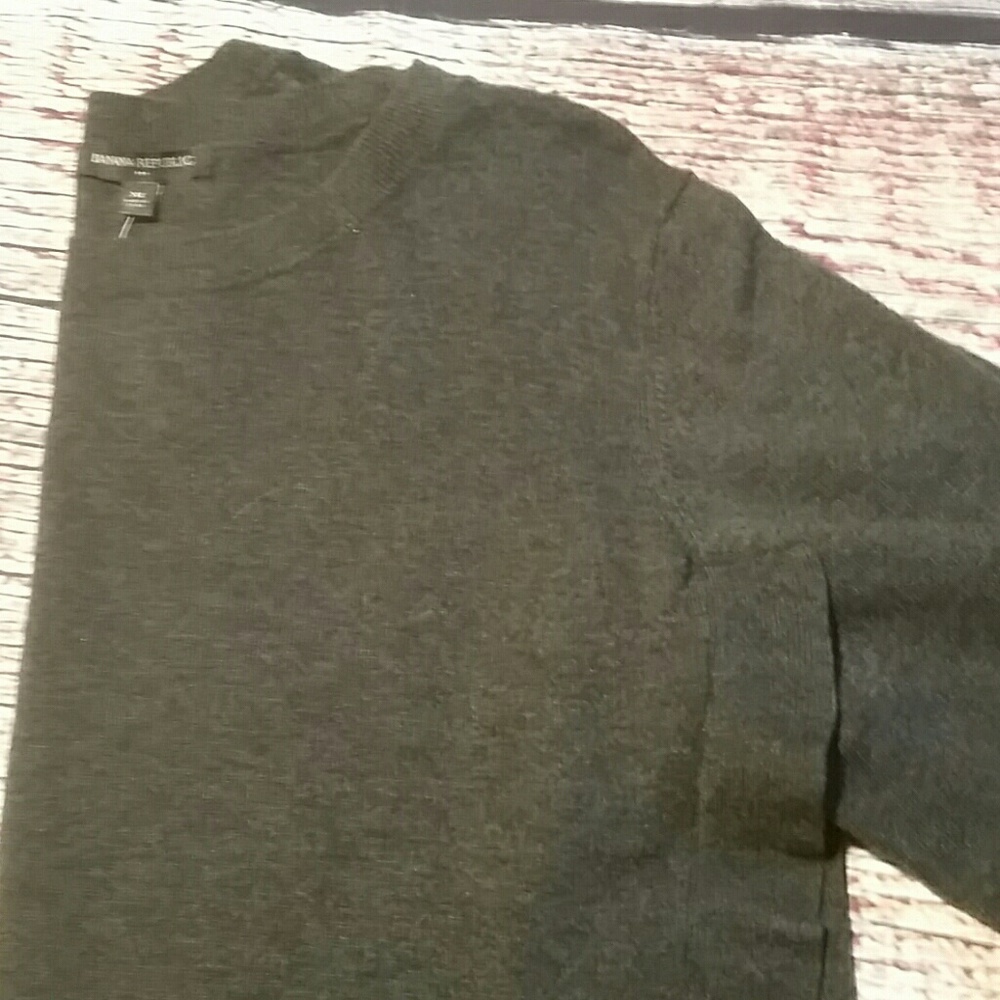 NWT Banana Republic Factory xl gray wool sweater